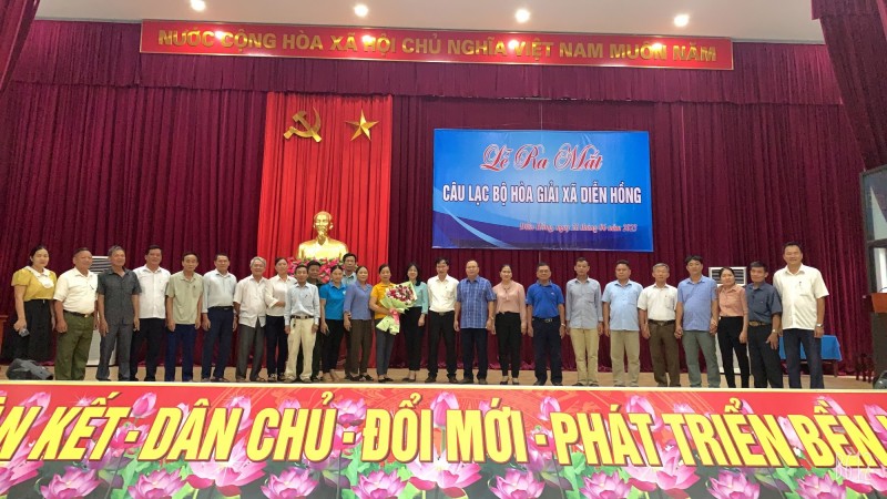 Xã Diễn Hồng ra mắt câu lạc bộ hoà giải cơ sở